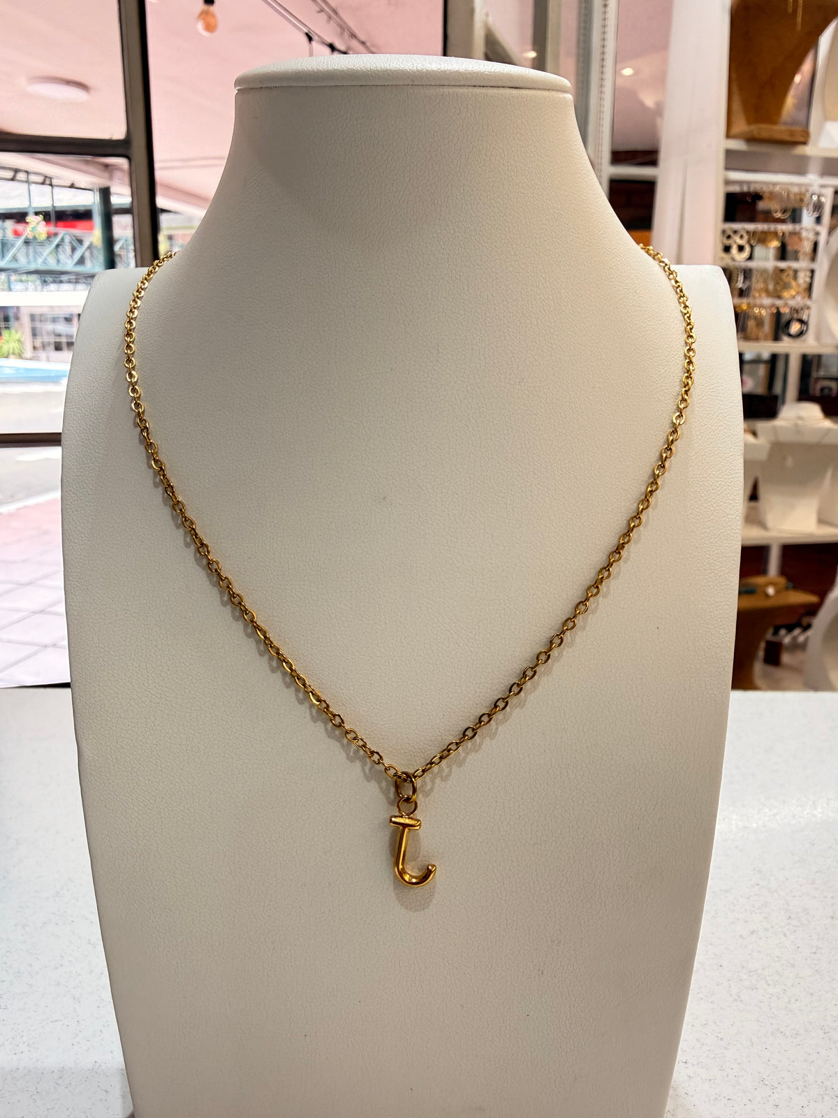 Cadena bañada en oro Letra J